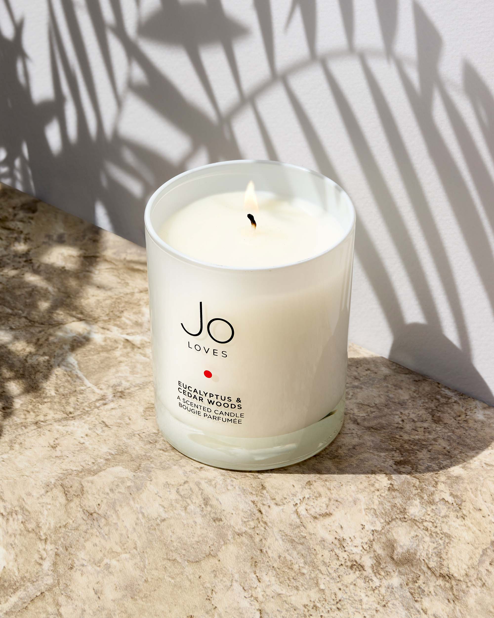 Eucalyptus & Cedar Woods Home Candle (185g)